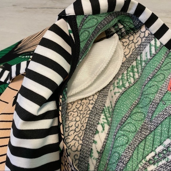 SylviaMollie Tracey Petal Blouse, Bold Maximalist Green/Black/Pink, size 2 - Picture 8 of 10